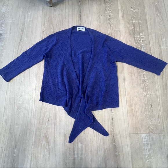 Brora Scottish 100% Cashmere Cardigan – Luxuriously Soft in Rich Blue - Picture 2 of 6